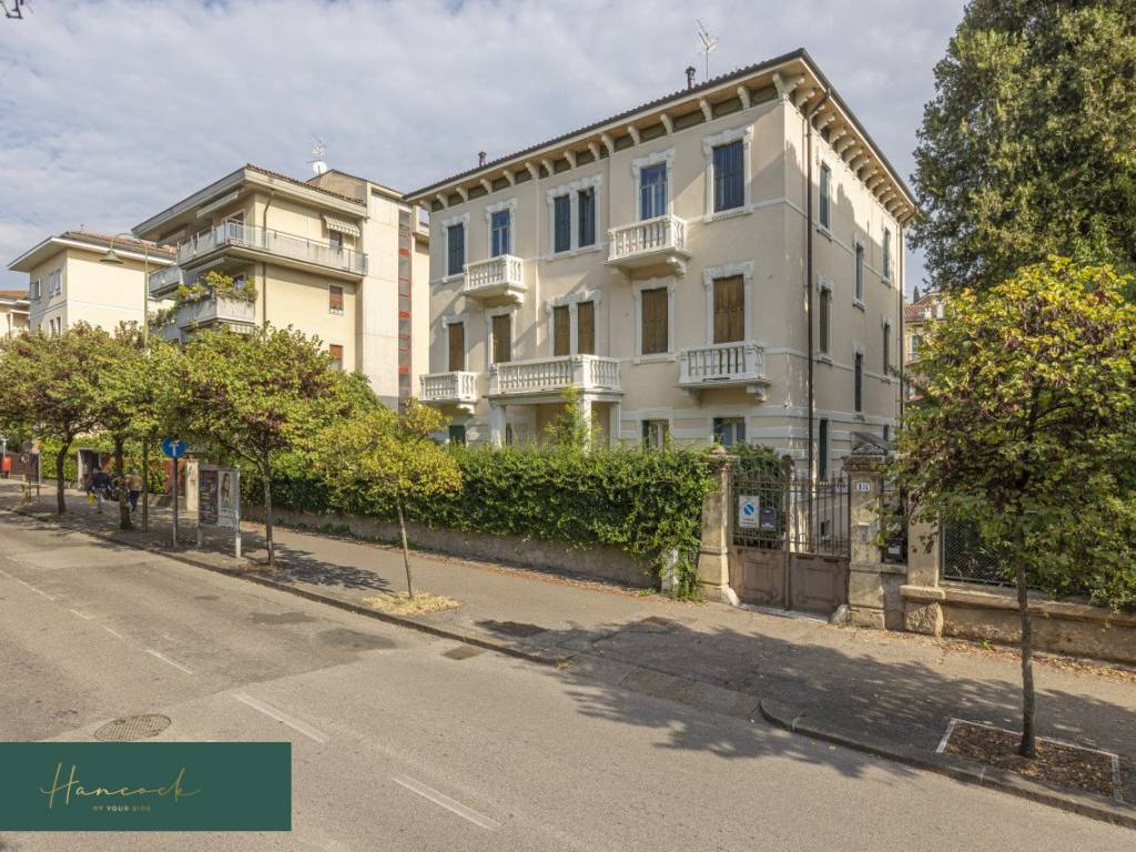 Appartamento a Verona in Viale Nino Bixio - Foto 5