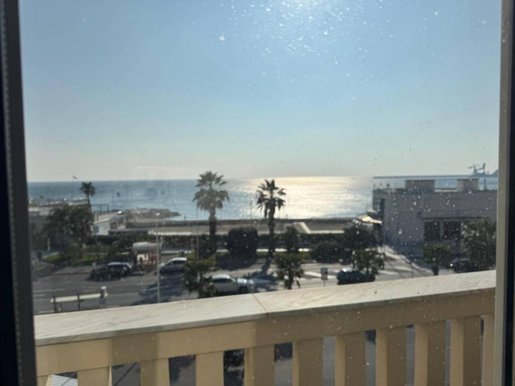 Appartamento a Albissola marina in Piazza Sant'Antonio - Foto 5