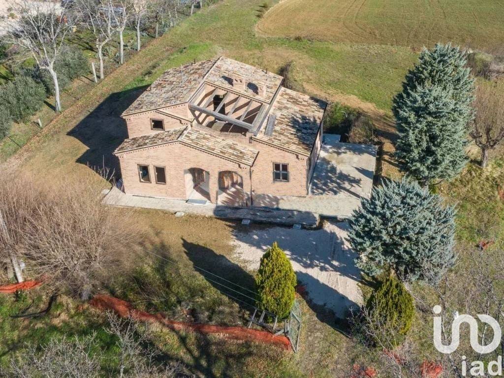 Villa a Treia in Via CONTRADA CONCE - Foto 4