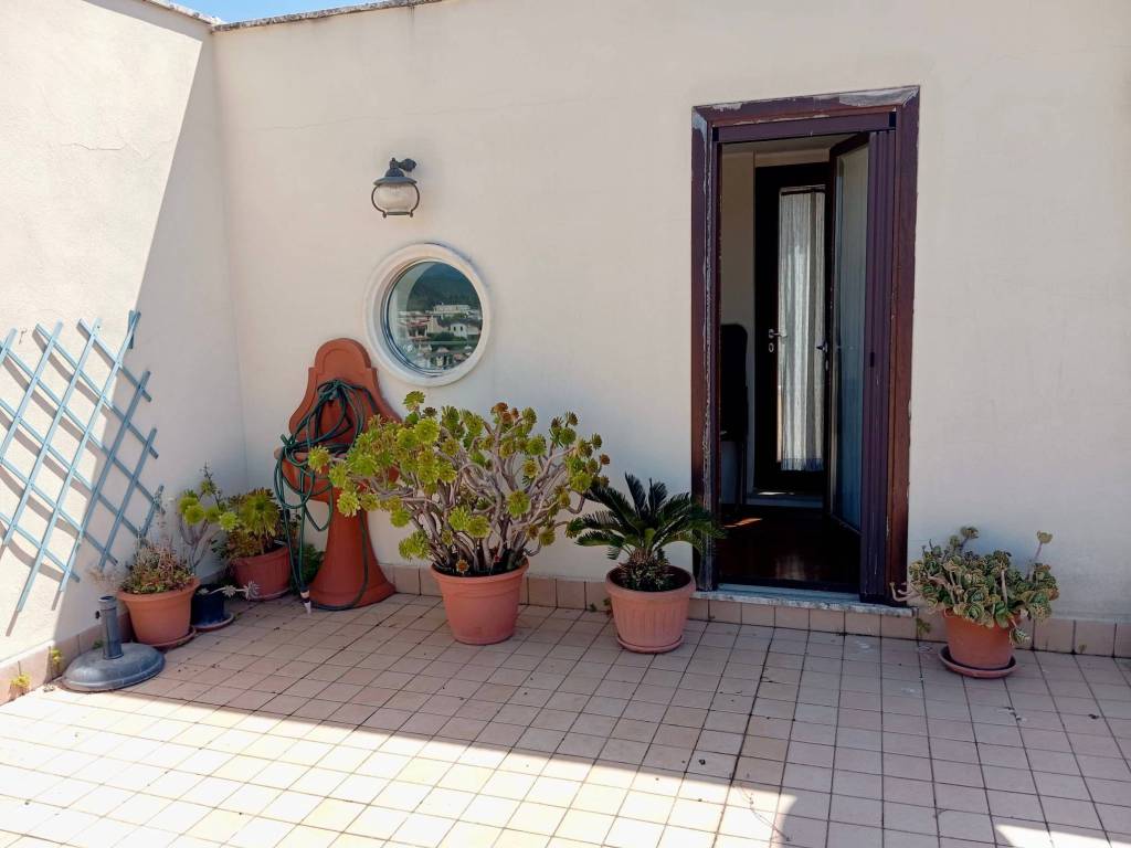 Appartamento a Sperlonga in Via Pallade Athena - Foto 3