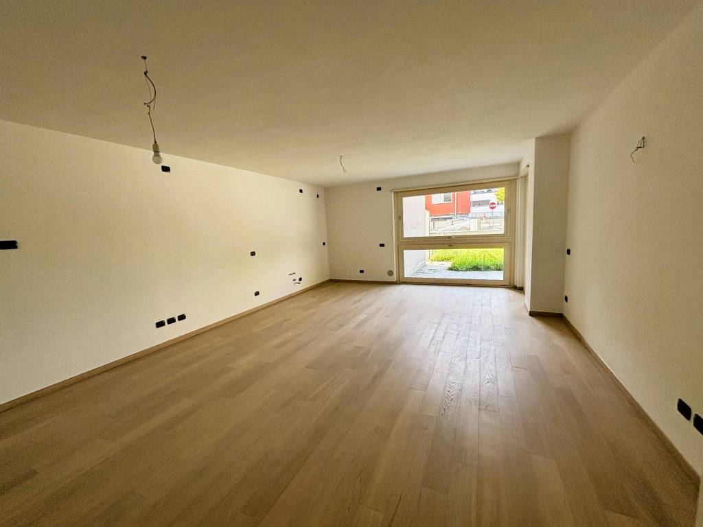 Appartamento a Morbegno in Via Eugenio Morelli - Foto 2