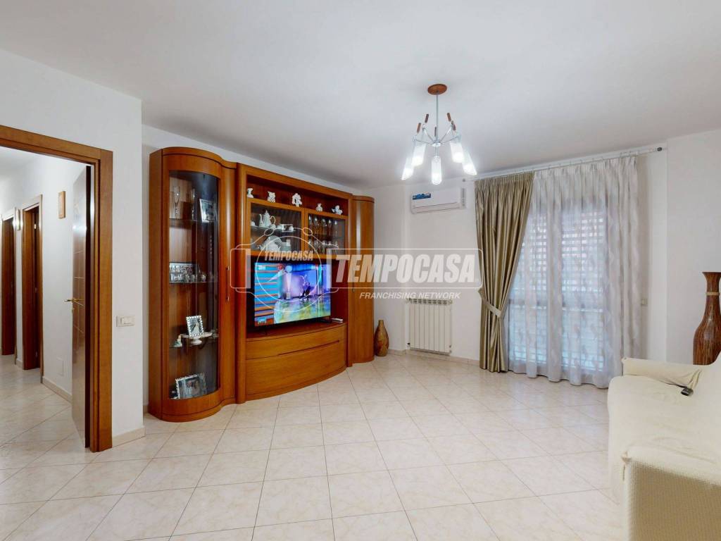 Appartamento a Lusciano in Via Madre Teresa di Calcutta 4 - Foto 3