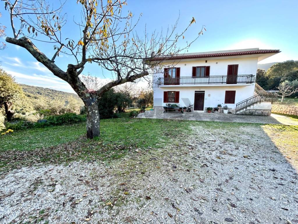 Villa a Terracina in Via Campo dei Monaci - Foto 4