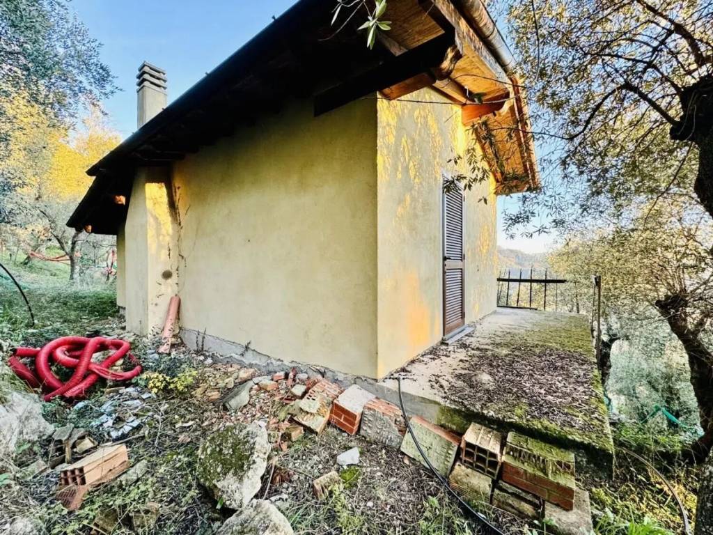 Rustico / casale a Pietrasanta in Via Foce Della Sanità, 55045 - Foto 5