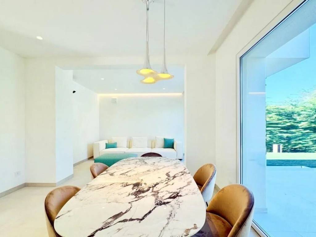 Villa a Pietrasanta in Via Duca D'Aosta, 39 - Foto 3