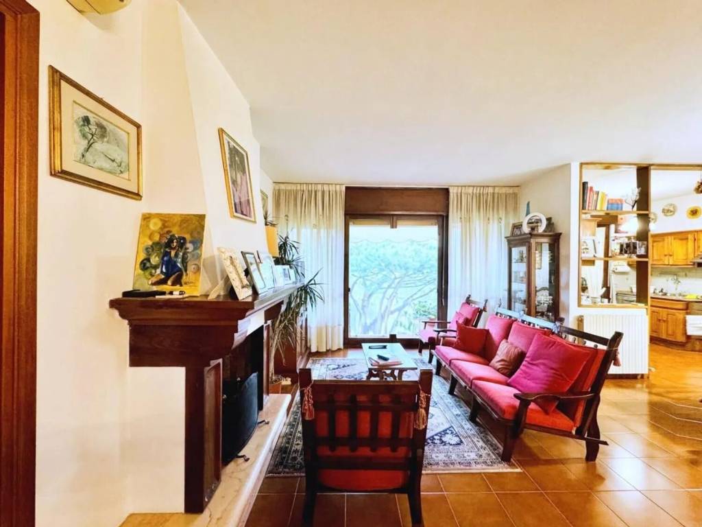 Appartamento a Camaiore in Via Delle Barbate, 55041 - Foto 4