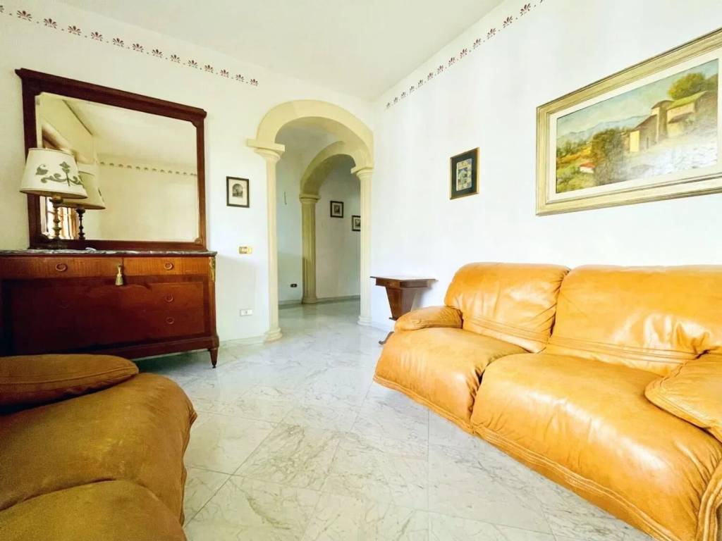 Villa a Viareggio in Via Ciro Kitto Bertini, 67 - Foto 2