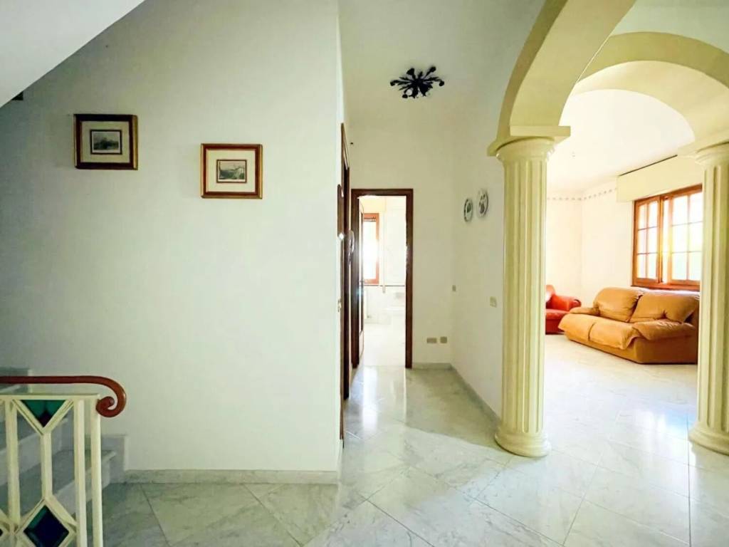 Villa a Viareggio in Via Ciro Kitto Bertini, 67 - Foto 4