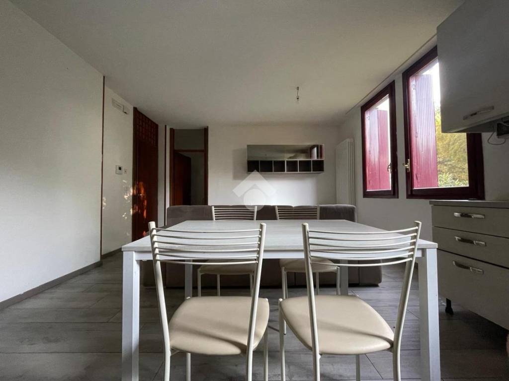 Appartamento a Montebelluna in Via montello - Foto 4