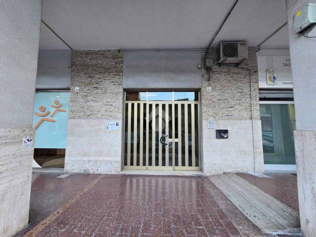 Appartamento a Siracusa in Via Pietro Novelli, 51 - Foto 2