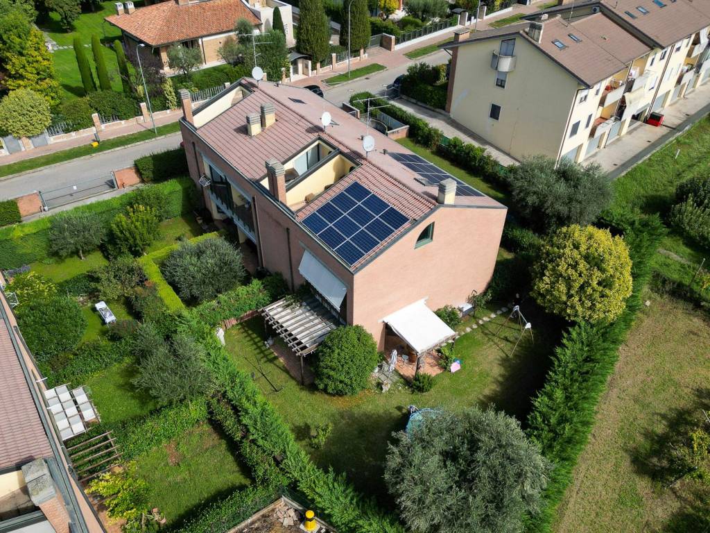 Villa a Bussolengo in Via Umberto Nobile, 5 - Foto 3