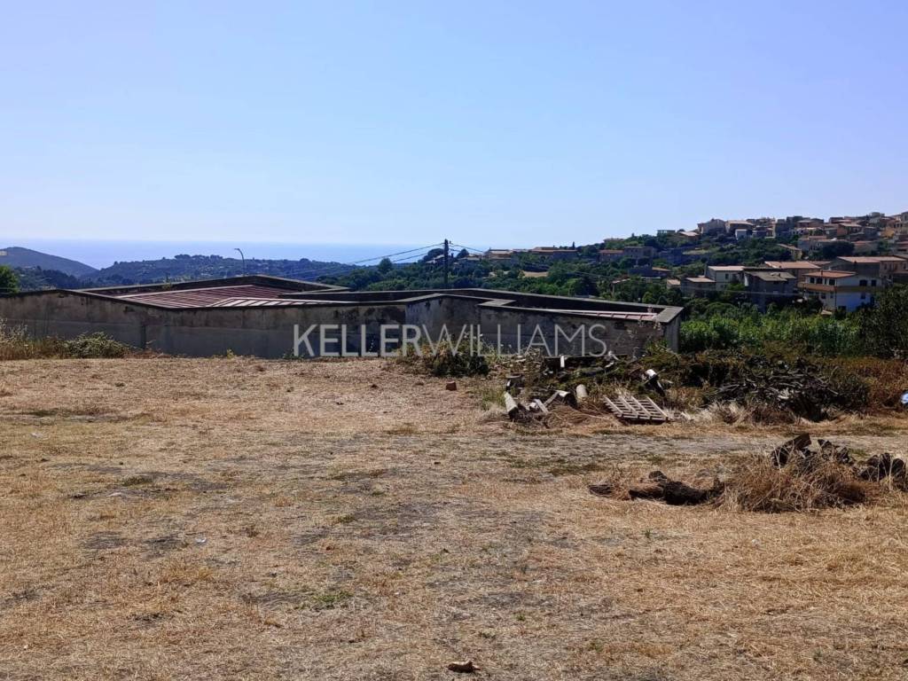 Terreno a Magomadas in Via Vittorio Emanuele III - Foto 2