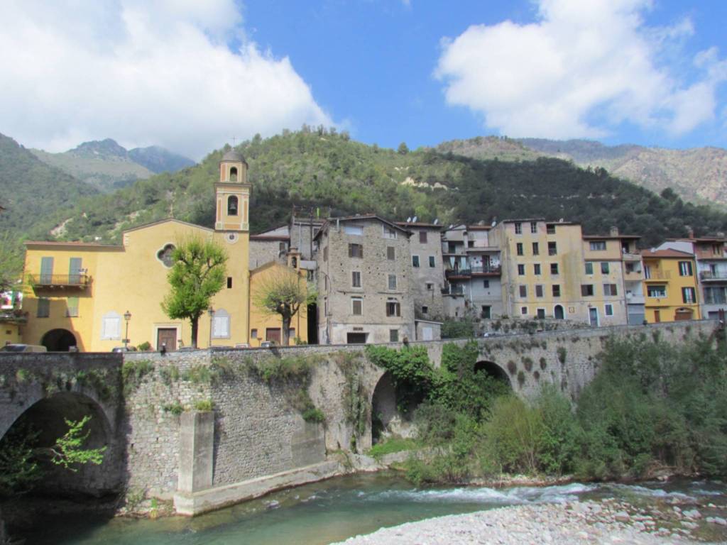 Appartamento a Ventimiglia in Via Rivaira - Foto 4