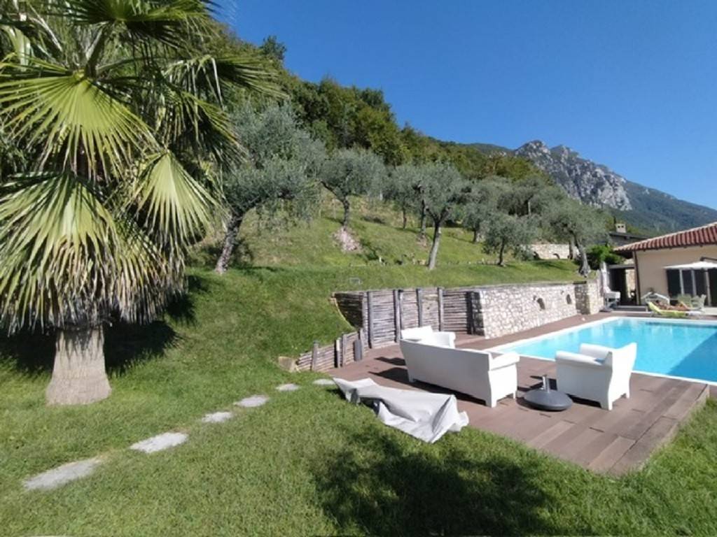 Villa a Gargnano in Via Angelo Feltrinelli - Foto 5