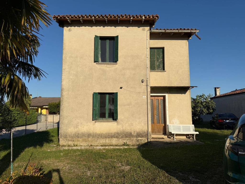 Villa a Palazzolo dello stella in Via della Laguna, 51 - Foto 2