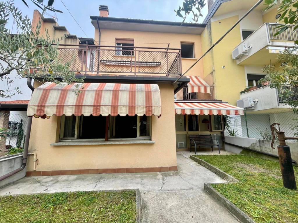 Villa a Latisana - Foto 2