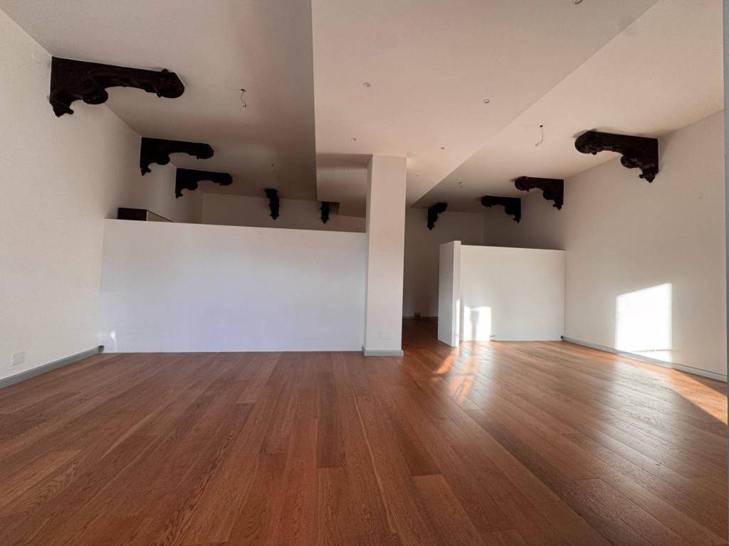 Loft / open space a Cividale del friuli in Piazzetta Terme Romane, 8 - Foto 5