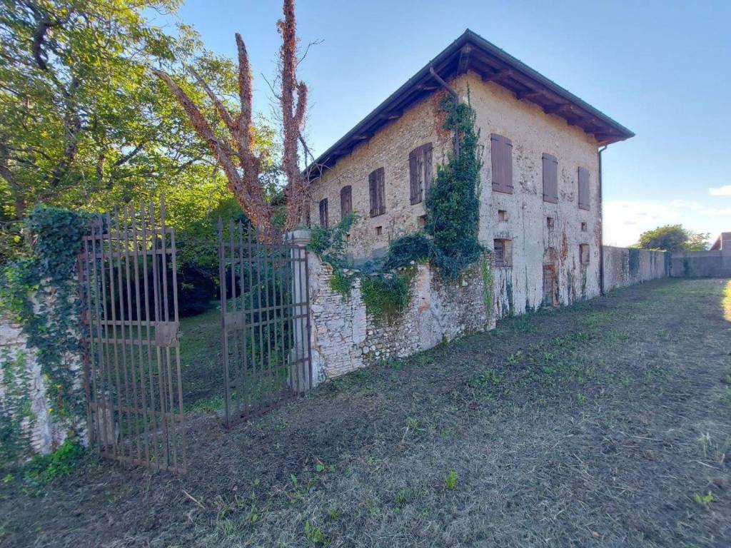 Villa a Flaibano in Via Indipendenza, 15 - Foto 2