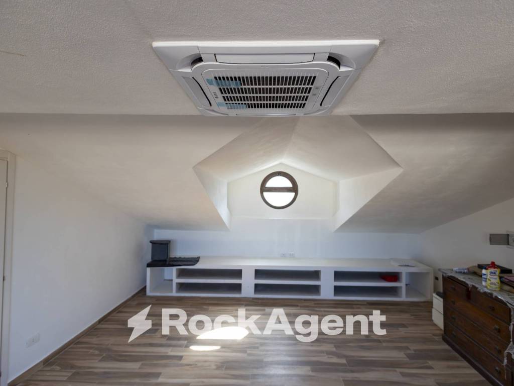 Attico / mansarda a Catanzaro in VIA BISCEGLIA CATANZARO - Foto 4