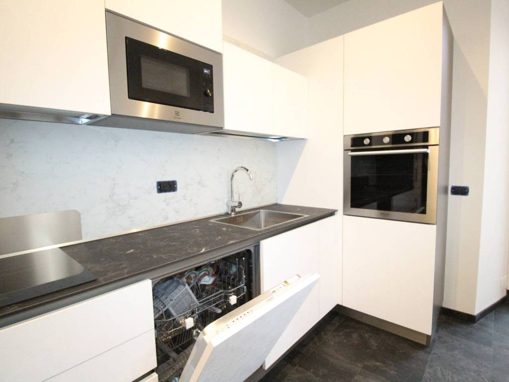 Appartamento a Cernobbio in Via Regina, 49 - Foto 5