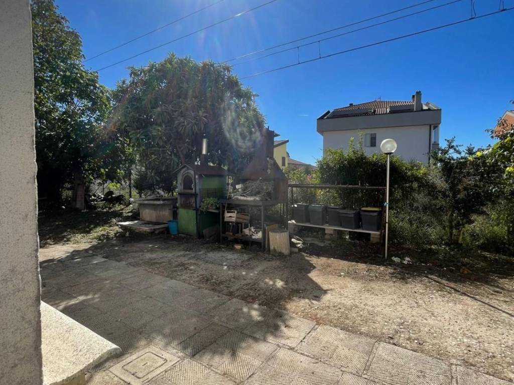 Rustico / casale a Terni in Via Macinarotta - Foto 4