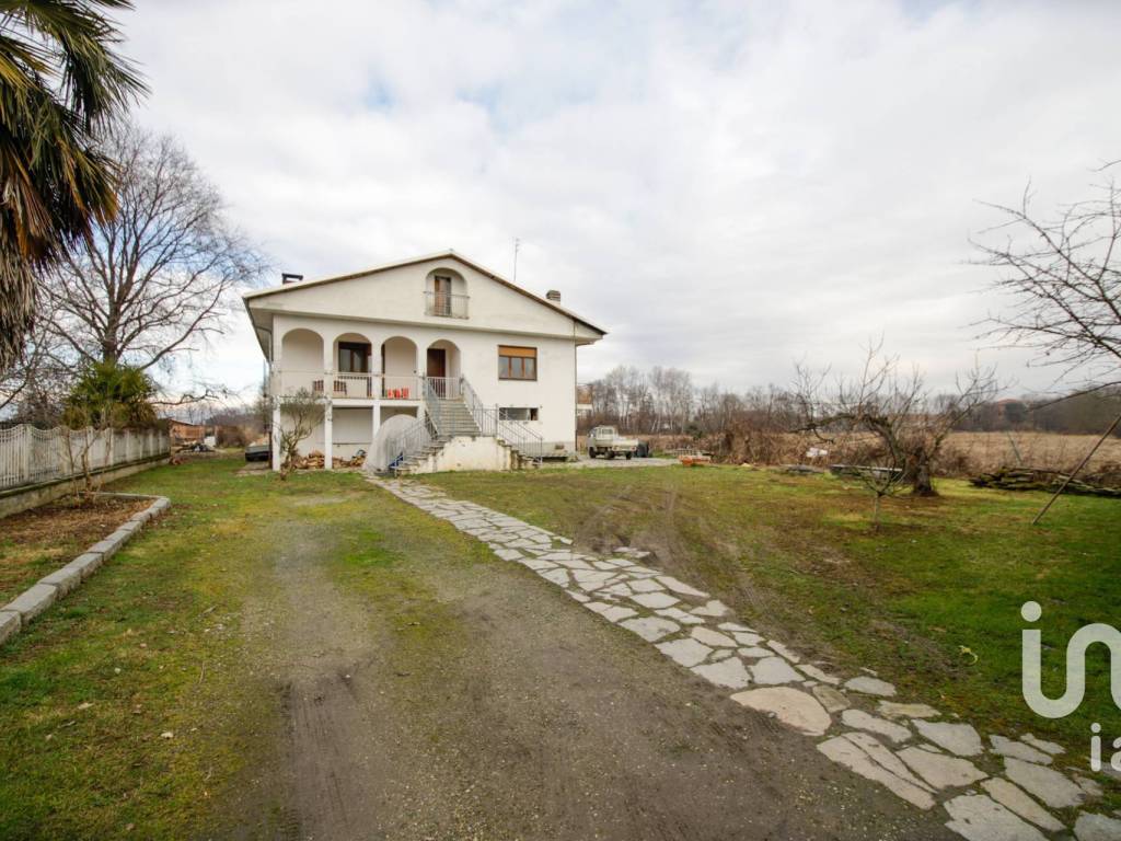 Villa a Leinì in Via Benna, 28 - Foto 2