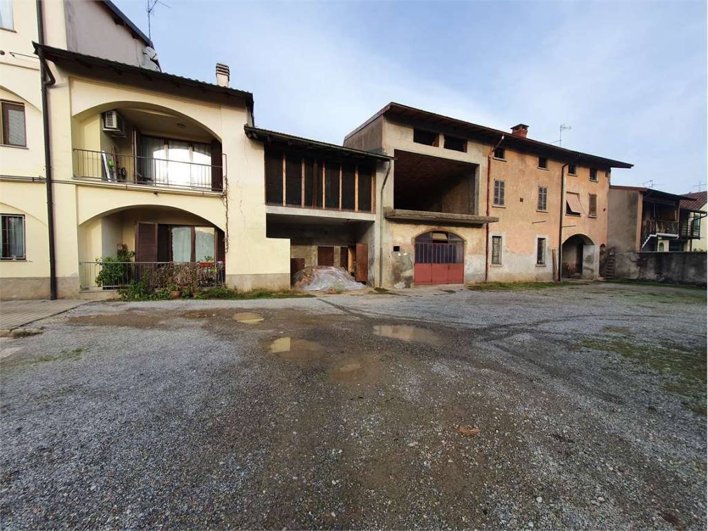 Rustico / casale a Fenegrò in Via Trieste - Foto 2