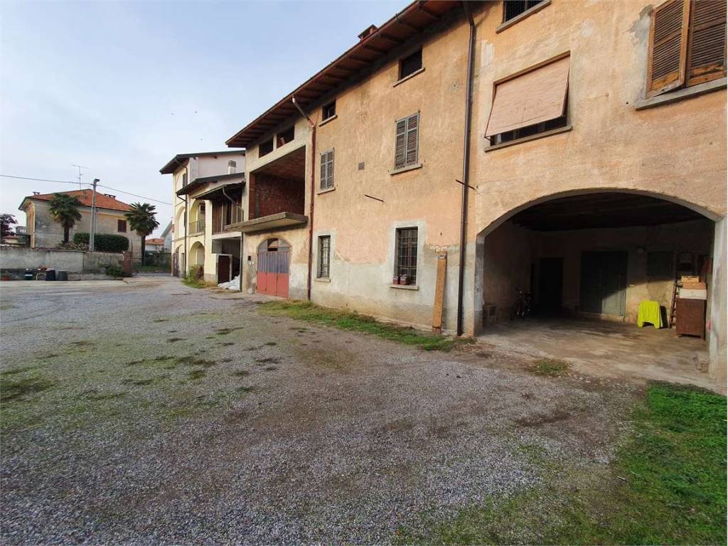Rustico / casale a Fenegrò in Via Trieste - Foto 3