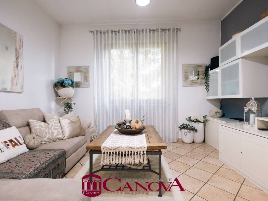 Villa a Barzanò - Foto 2