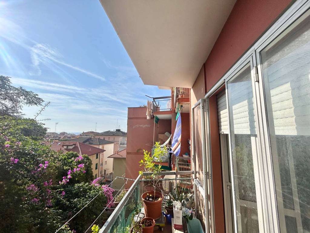 Appartamento a Varazze in Via Recagno - Foto 2