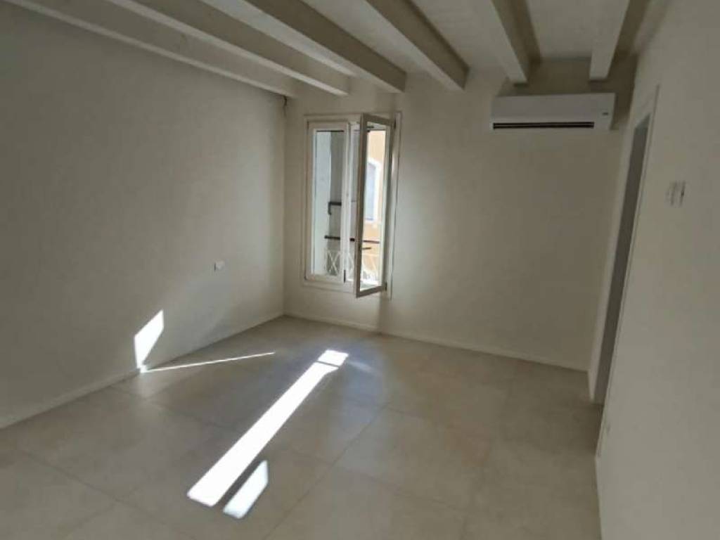 Appartamento a Carpi in via Ciro Menotti - Foto 5
