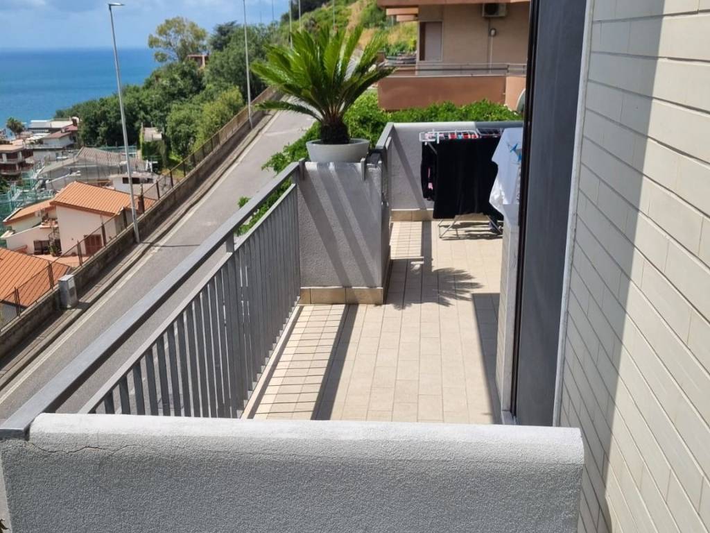 Appartamento a Salerno in Viale degli Eucalipti, 36 - Foto 4