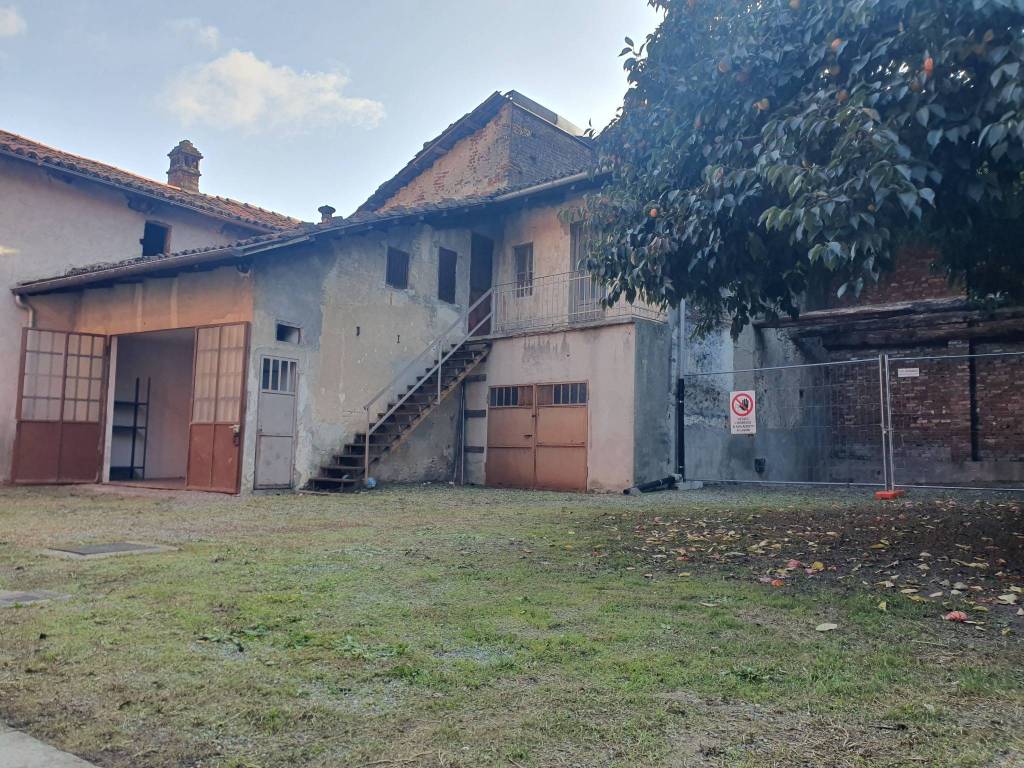 Palazzo / stabile a Piossasco in Via Roma, 13 - Foto 3