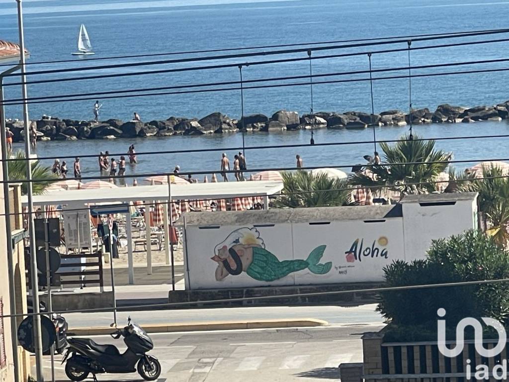 Appartamento a Civitanova marche in Via Cristoforo Colombo, 142 - Foto 2