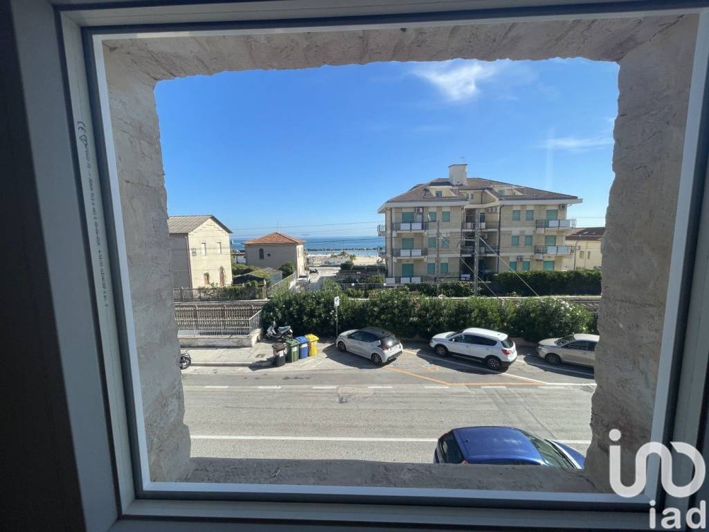 Appartamento a Civitanova marche in Via Cristoforo Colombo, 142 - Foto 4