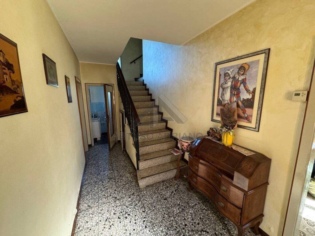 Villa a Montebelluna in Via Feltrina Sud - Foto 2