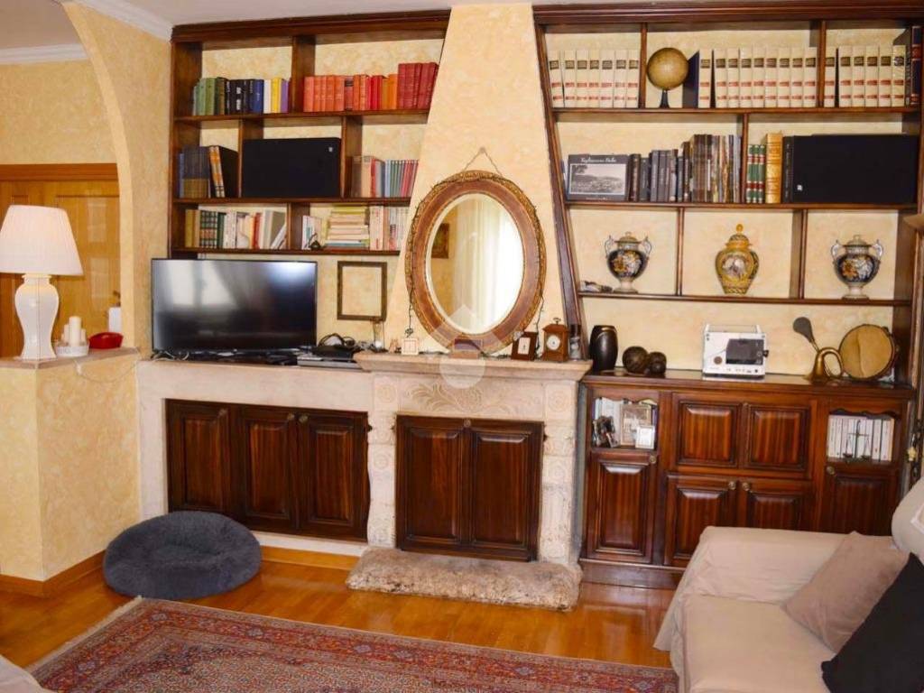 Villa a Tagliacozzo in Via Transimele - Foto 4