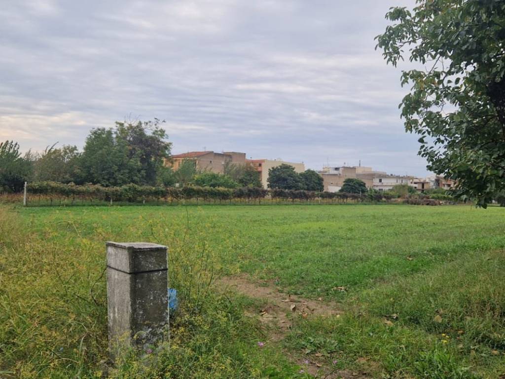 Terreno a Maddaloni in Via Emanuele Campolongo - Foto 3
