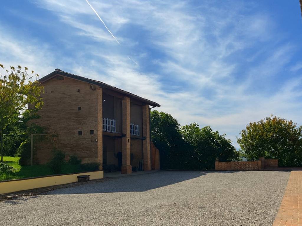 Rustico / casale a Castagnole delle lanze in Via Annunziata, 55 - Foto 3