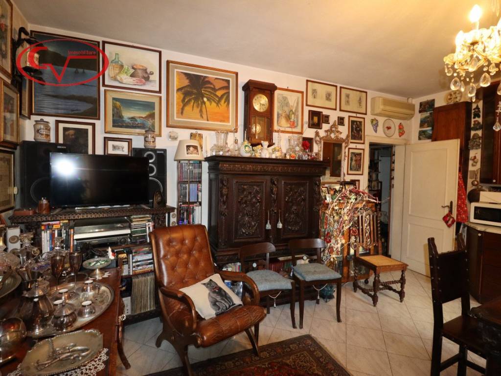 Appartamento a Montevarchi in Via Trento - Foto 4