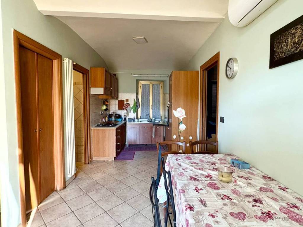 Appartamento a Chieri in Via Santa Clara, 2 - Foto 4