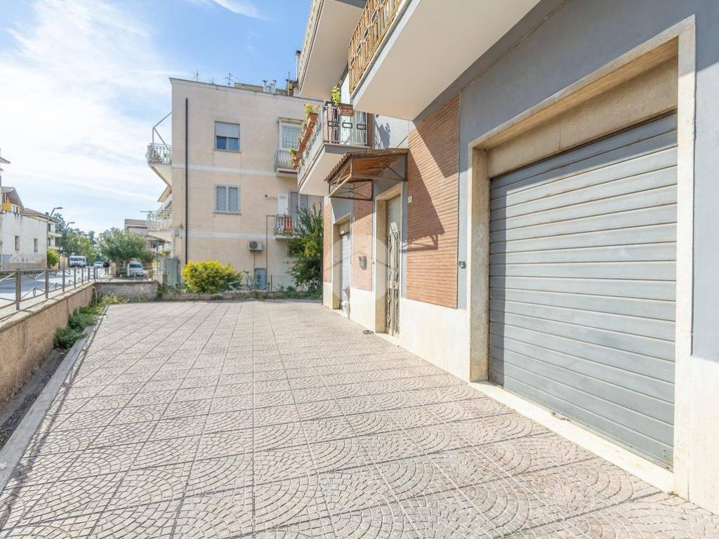 Appartamento a Tivoli in Via di Villa Adriana, 166 - Foto 5