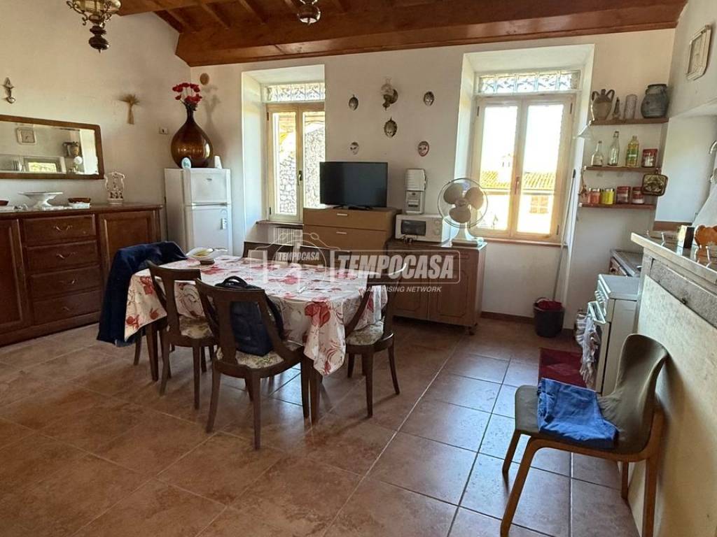 Appartamento a Civitella del tronto - Foto 5