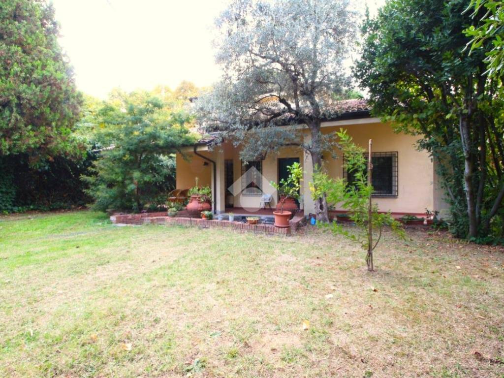 Villa a San lazzaro di savena in Via Martiri Di Pizzocalvo, 26 - Foto 3