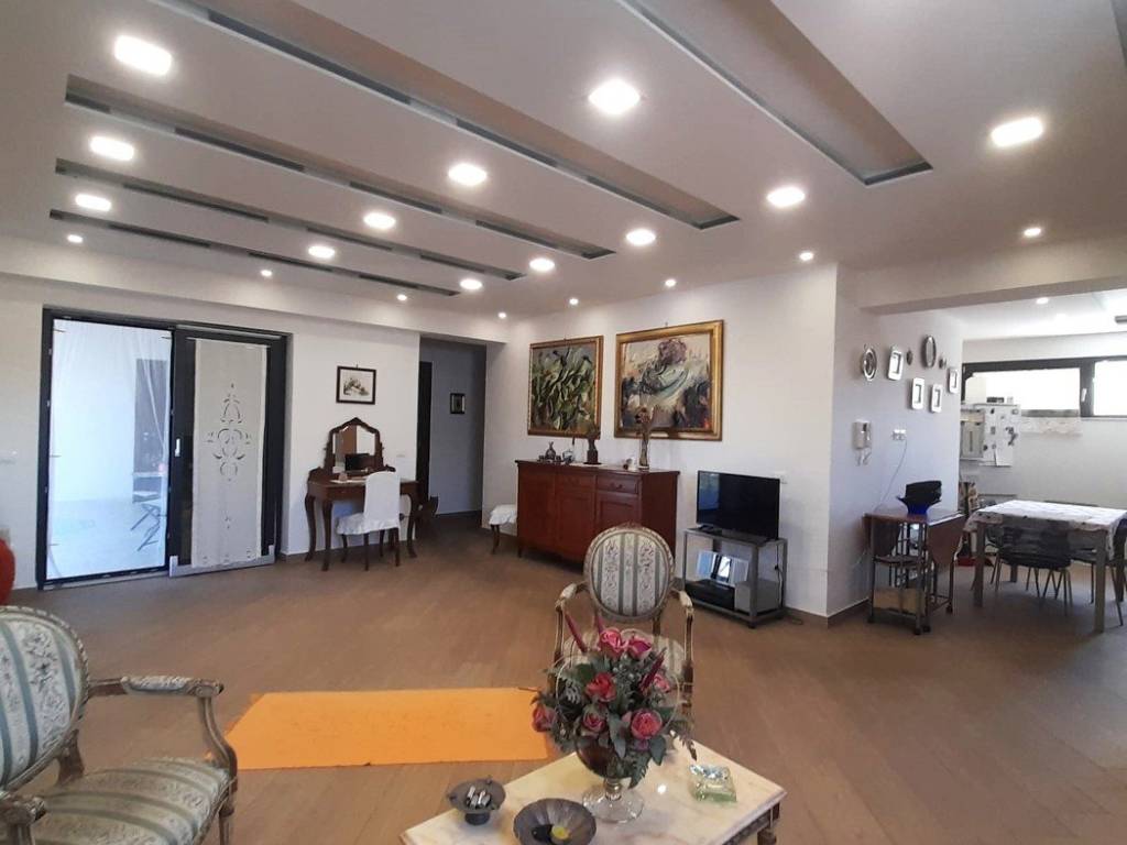 Appartamento a Palermo in Via RL 24, 8 - Foto 2