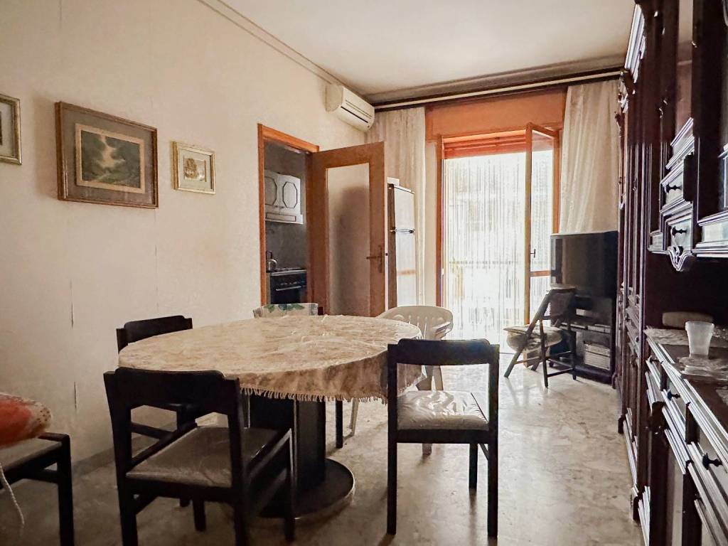 Appartamento a Manfredonia in Via Giuseppe Di Vittorio - Foto 5