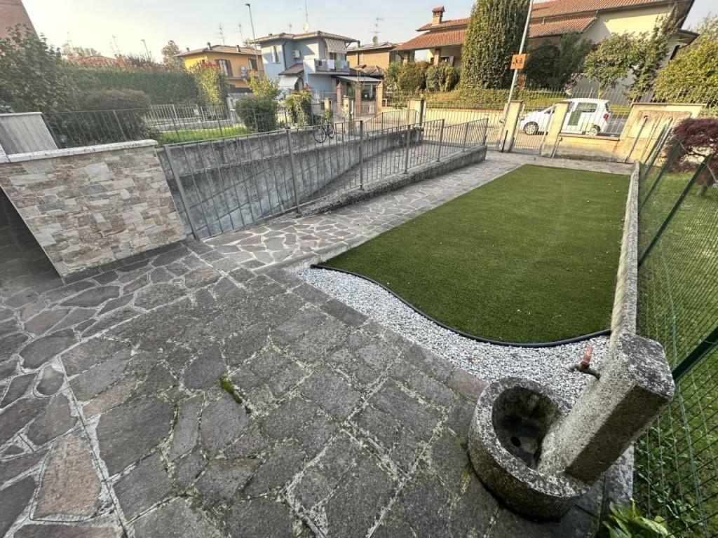 Villetta a schiera a Pontevico in Via Grazia Deledda, 13 - Foto 4