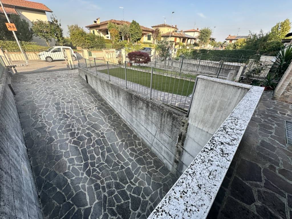 Villetta a schiera a Pontevico in Via Grazia Deledda, 13 - Foto 5