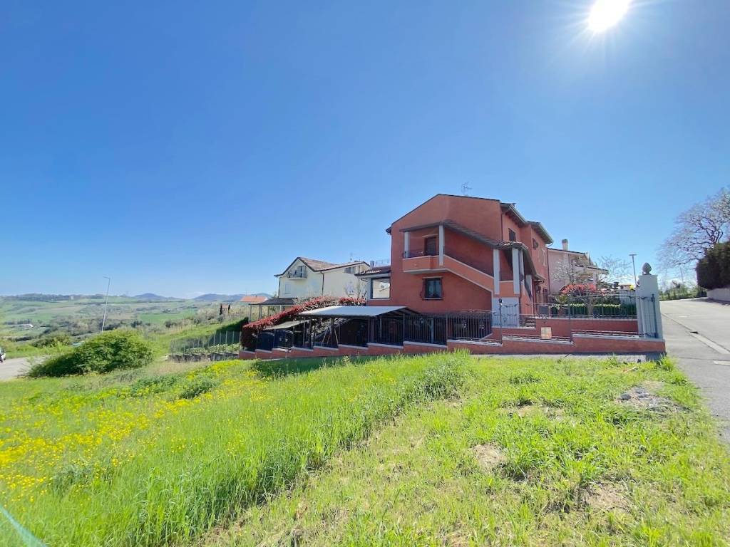 Villa a Coriano in Via Cavallino - Foto 3