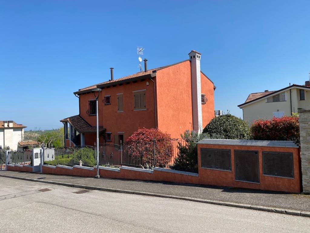 Villa a Coriano in Via Cavallino - Foto 4